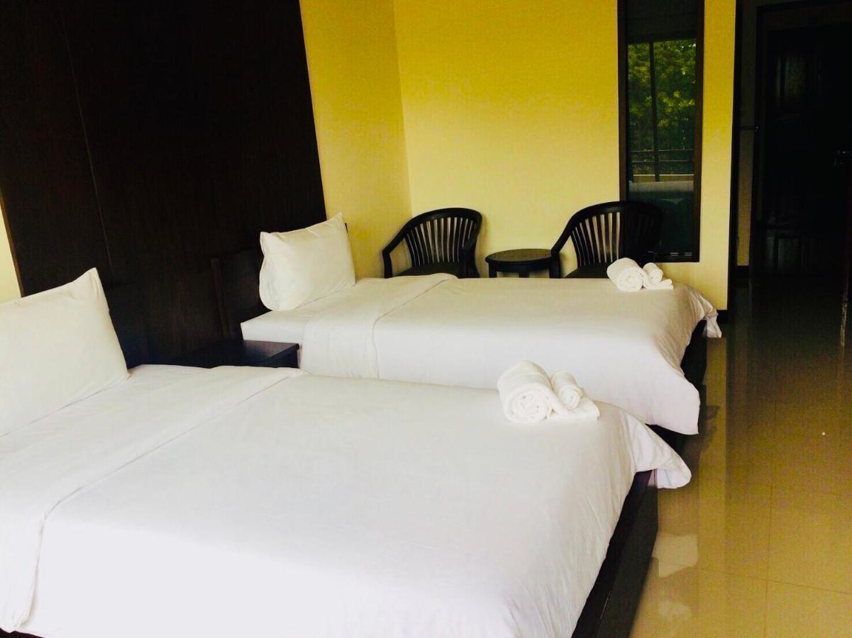 The Green Residence 304 Si Maha Phot Экстерьер фото